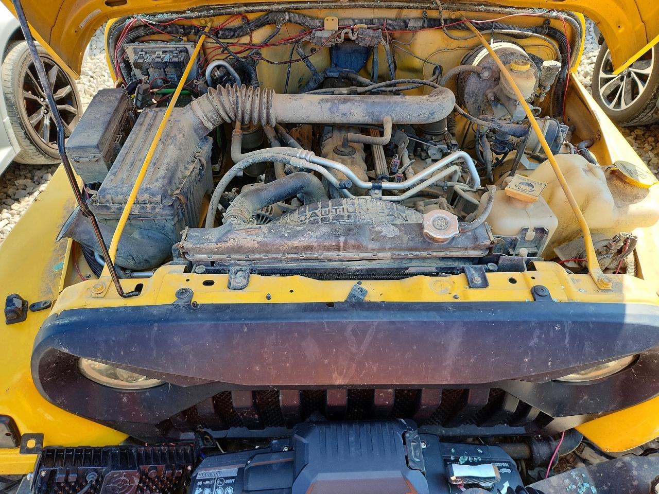 2004 Jeep Wrangler X Yellow vin: 1J4FA39S14P798674
