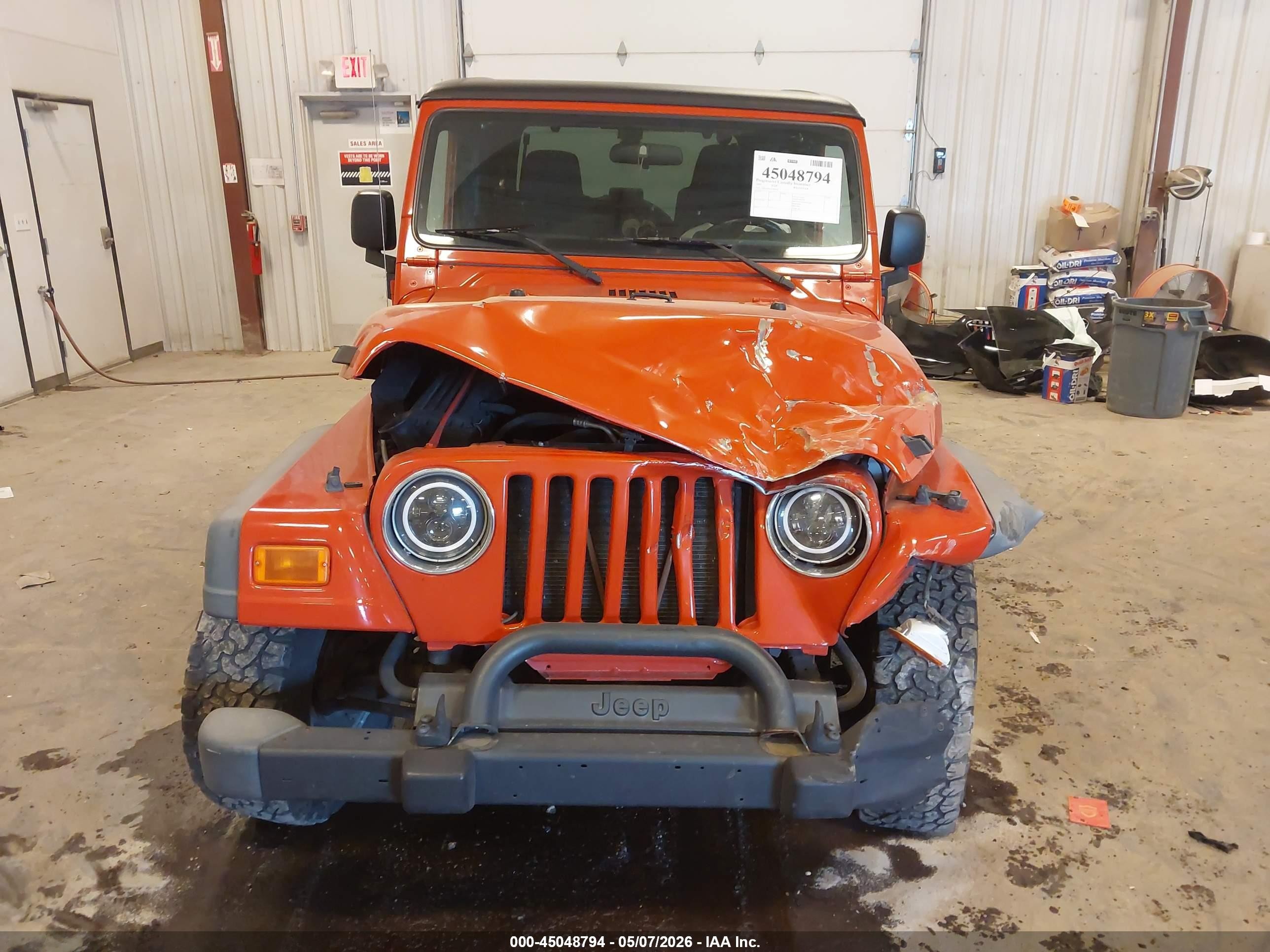 2005 Jeep Wrangler X Orange vin: 1J4FA39S15P387843