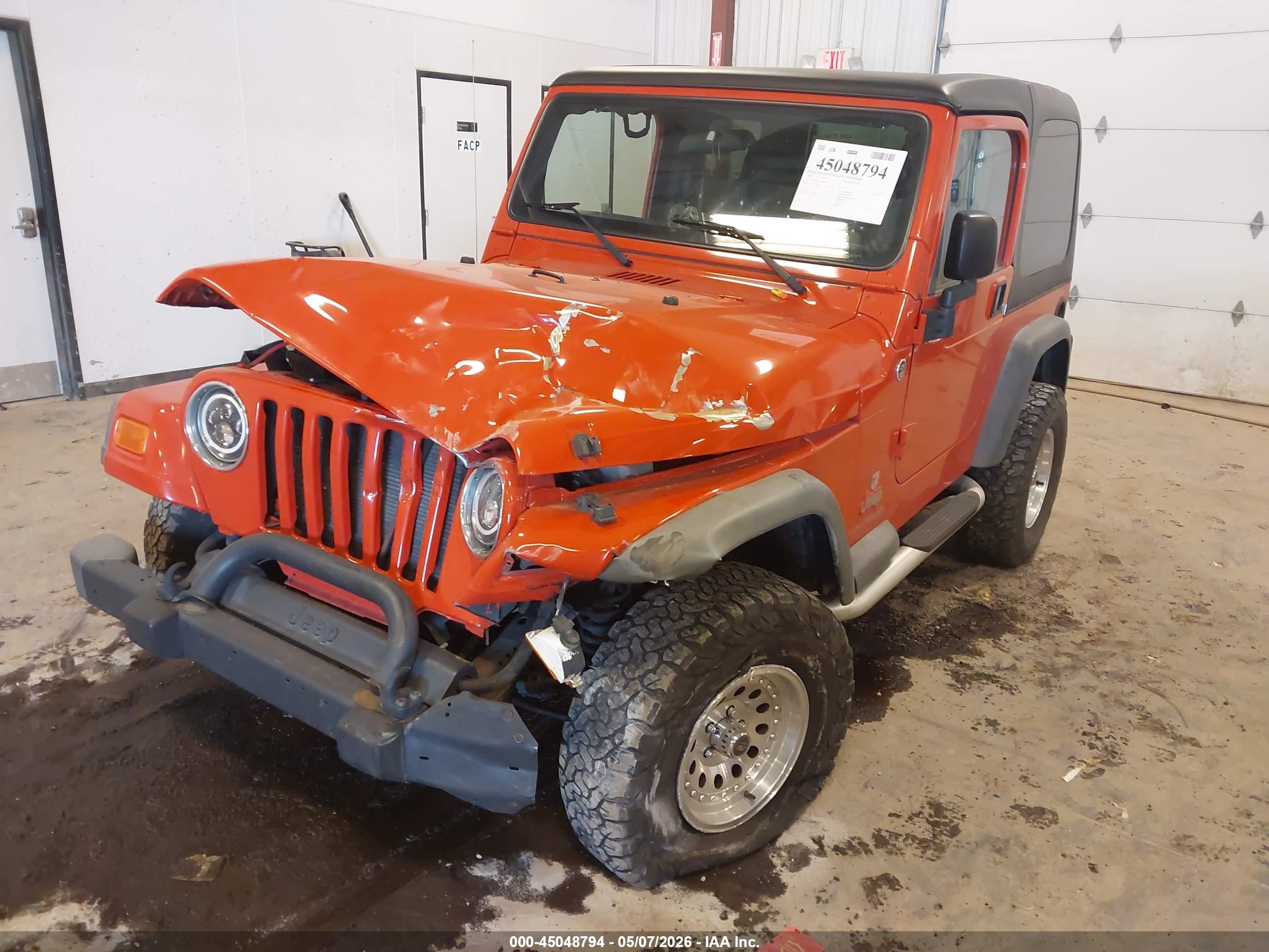 2005 Jeep Wrangler X Orange vin: 1J4FA39S15P387843