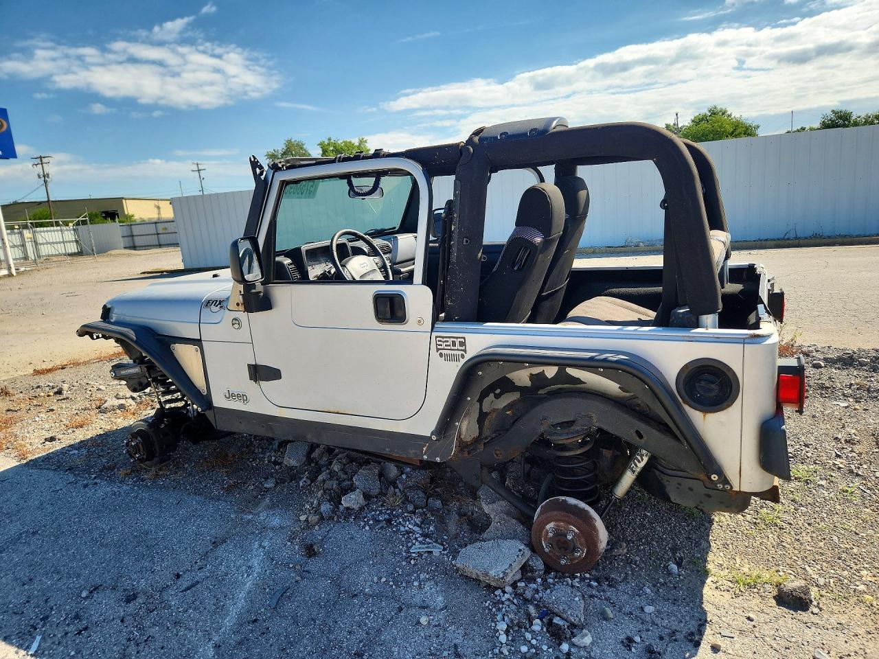 2005 Jeep Wrangler X Silver vin: 1J4FA39S25P359629