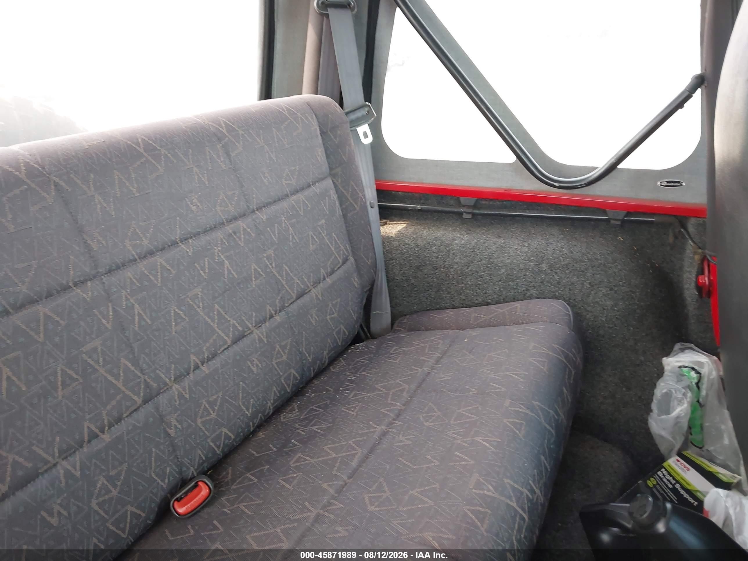 2002 Jeep Wrangler X Red vin: 1J4FA39S32P726811