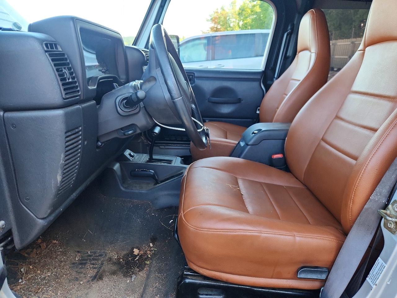 2002 Jeep Wrangler / Tj X Silver vin: 1J4FA39S32P747092