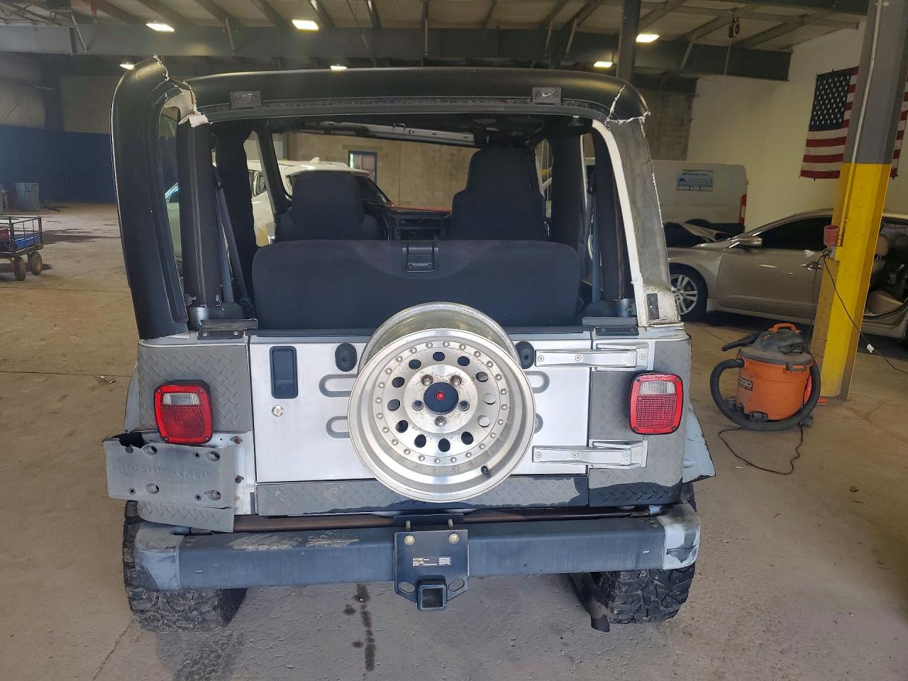 2003 Jeep Wrangler Commando Silver vin: 1J4FA39S33P317256