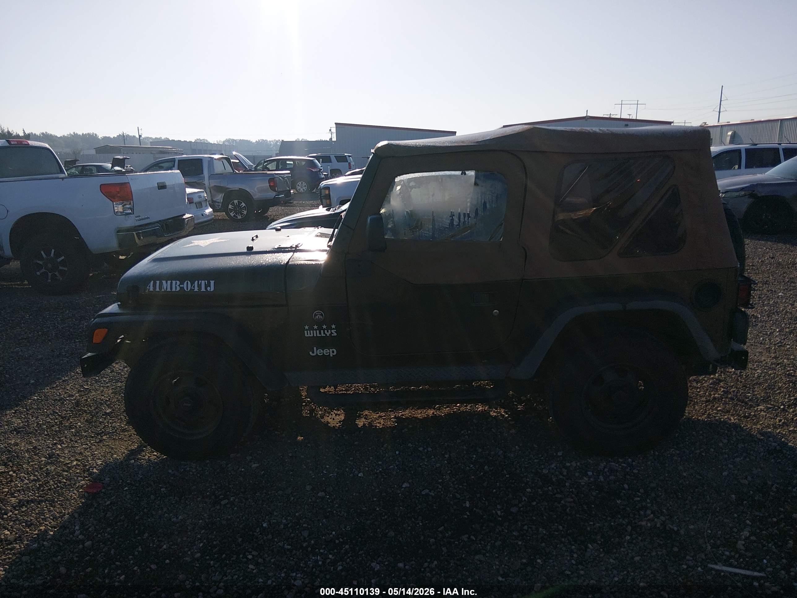 2004 Jeep Wrangler X Зеленый vin: 1J4FA39S54P715330