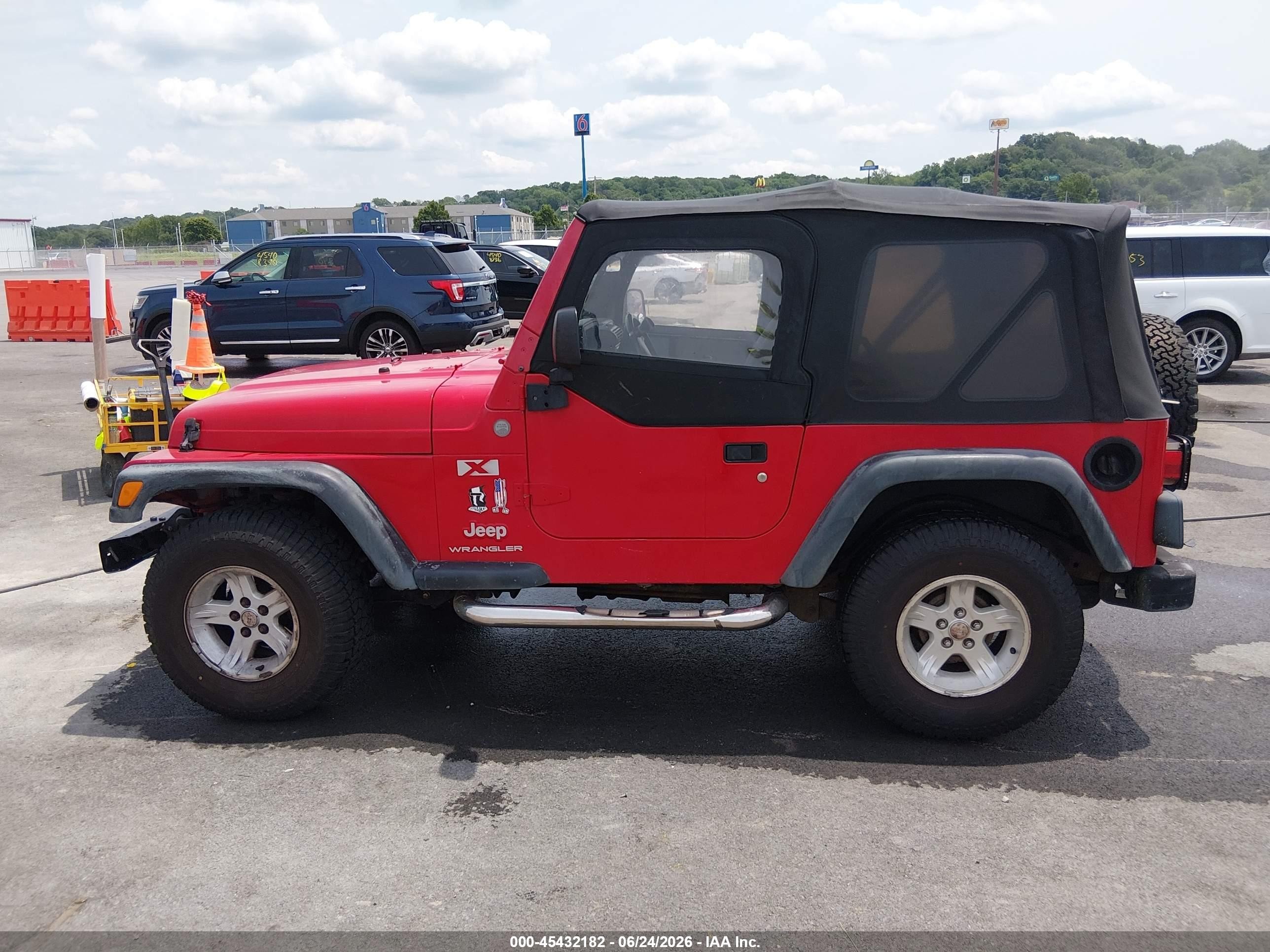 2004 Jeep Wrangler X Red vin: 1J4FA39S54P742544