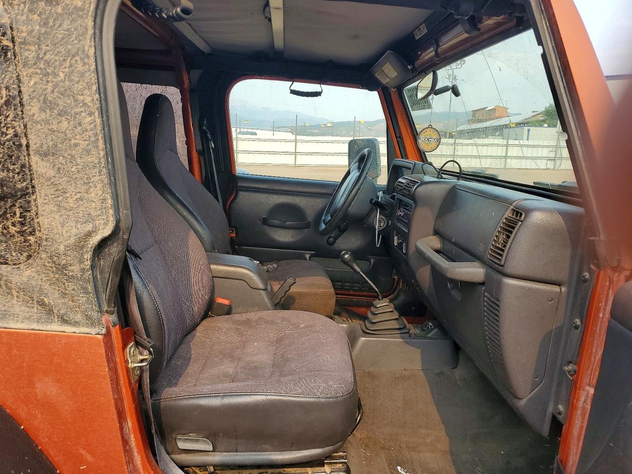 2002 Jeep Wrangler / Tj X Orange vin: 1J4FA39S62P750472