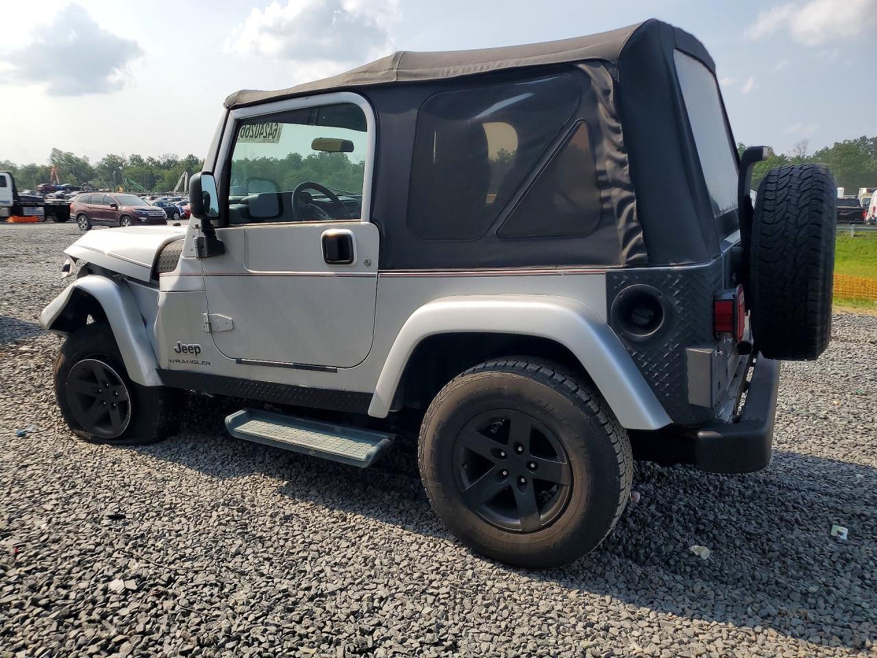2003 Jeep Wrangler Commando Серебряный vin: 1J4FA39S63P363132