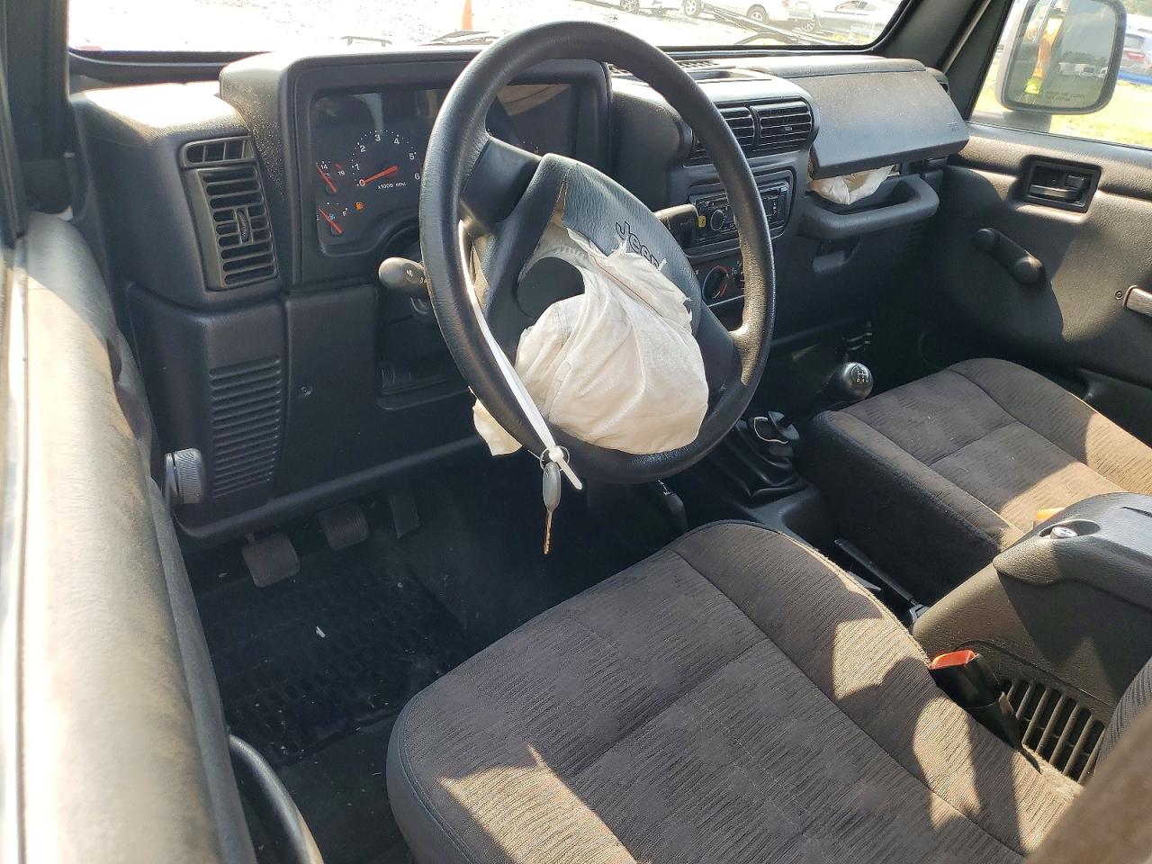 2003 Jeep Wrangler Commando Серебряный vin: 1J4FA39S63P363132
