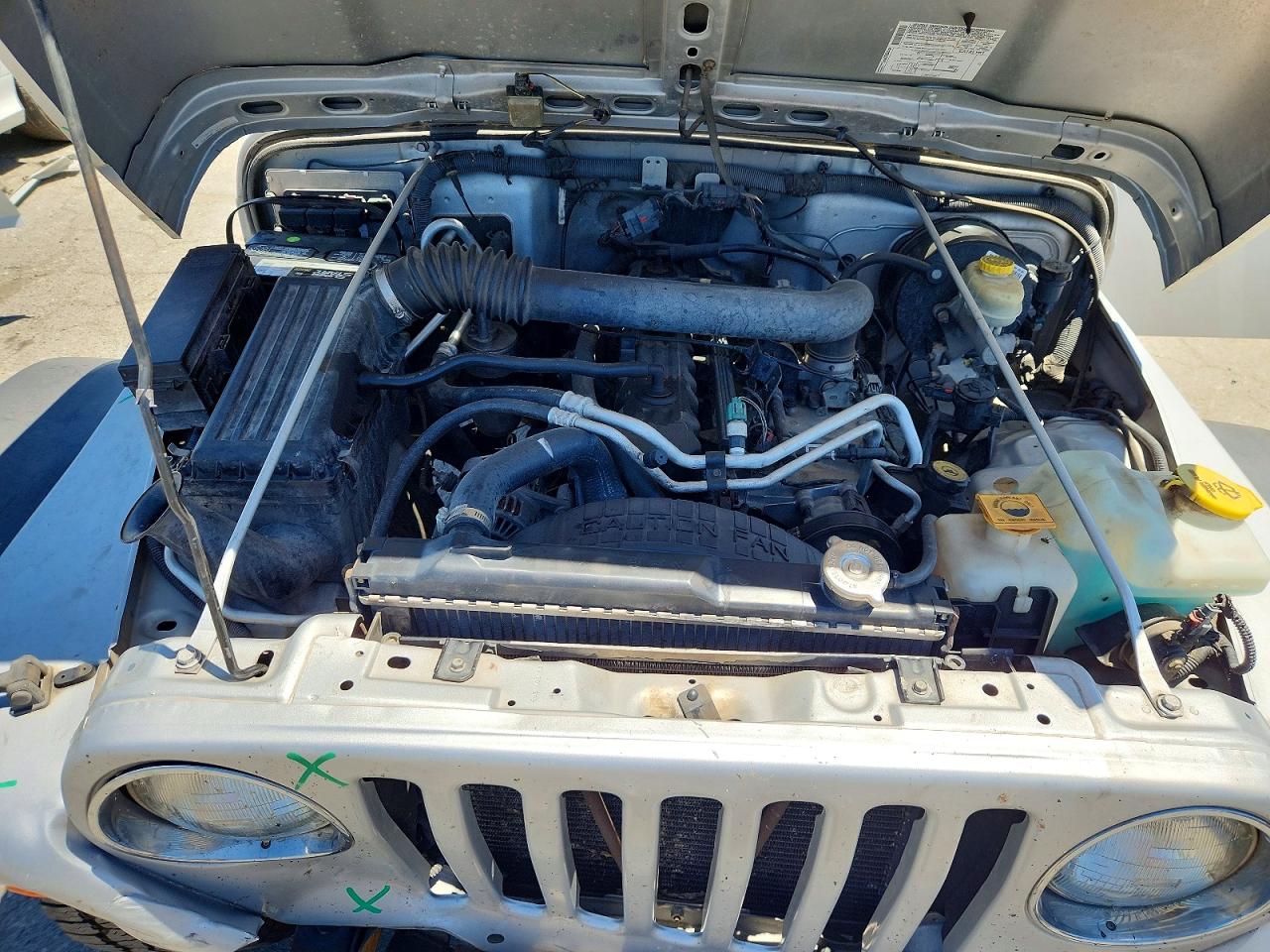2005 Jeep Wrangler X Silver vin: 1J4FA39S65P376367