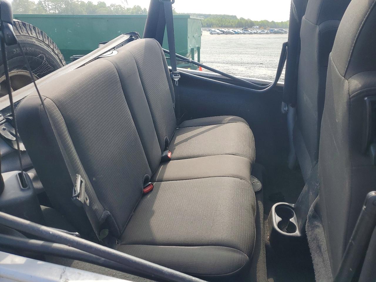 2006 Jeep Wrangler X Silver vin: 1J4FA39S66P702377