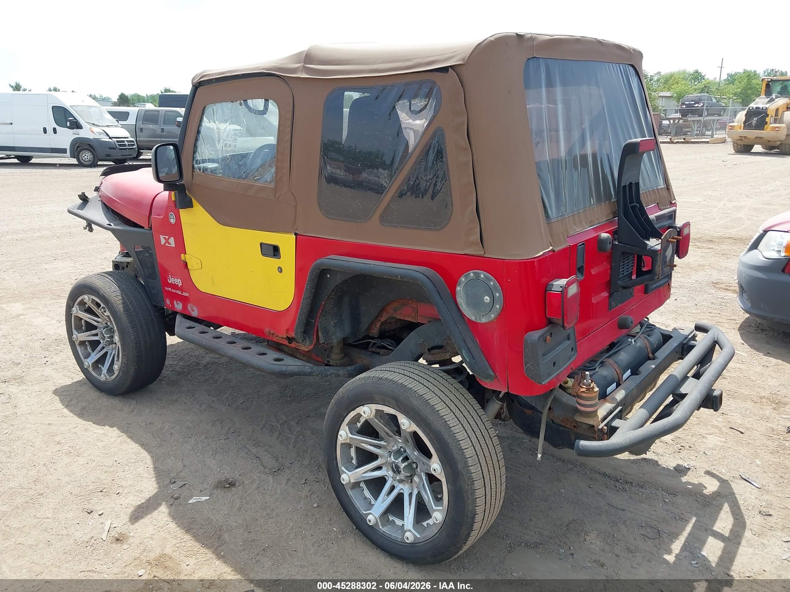 2005 Jeep Wrangler X Red vin: 1J4FA39S75P330806