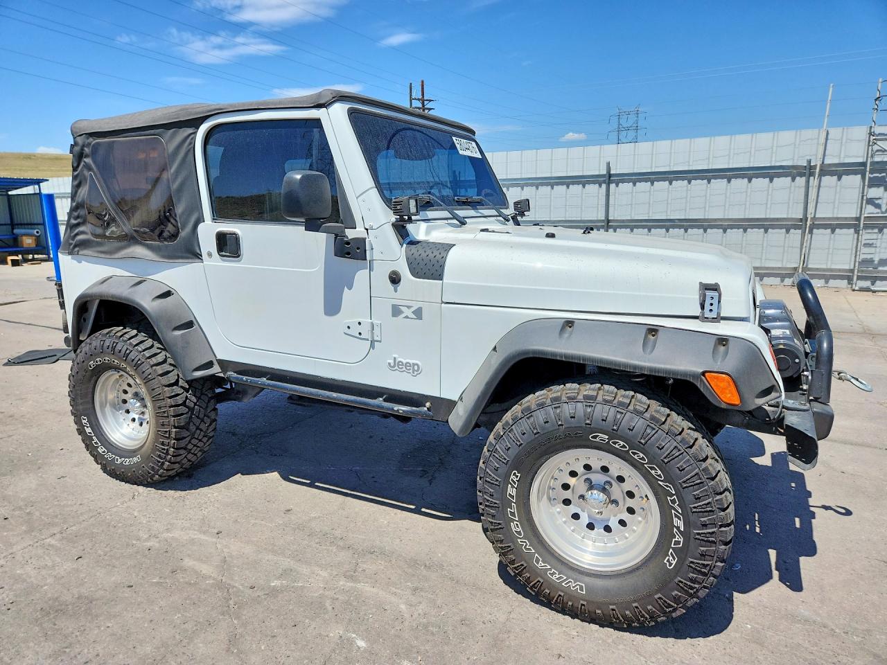 2004 Jeep Wrangler X White vin: 1J4FA39S94P700586