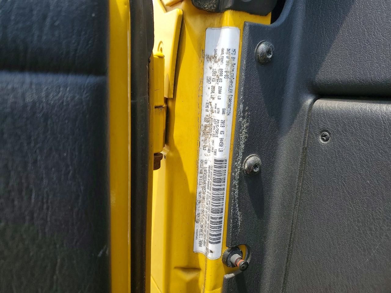2004 Jeep Wrangler X Yellow vin: 1J4FA39S94P708574