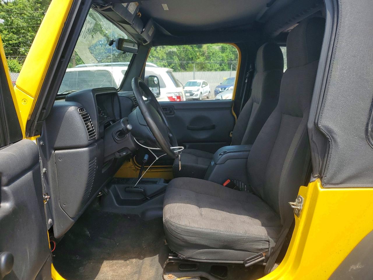 2004 Jeep Wrangler X Yellow vin: 1J4FA39S94P708574