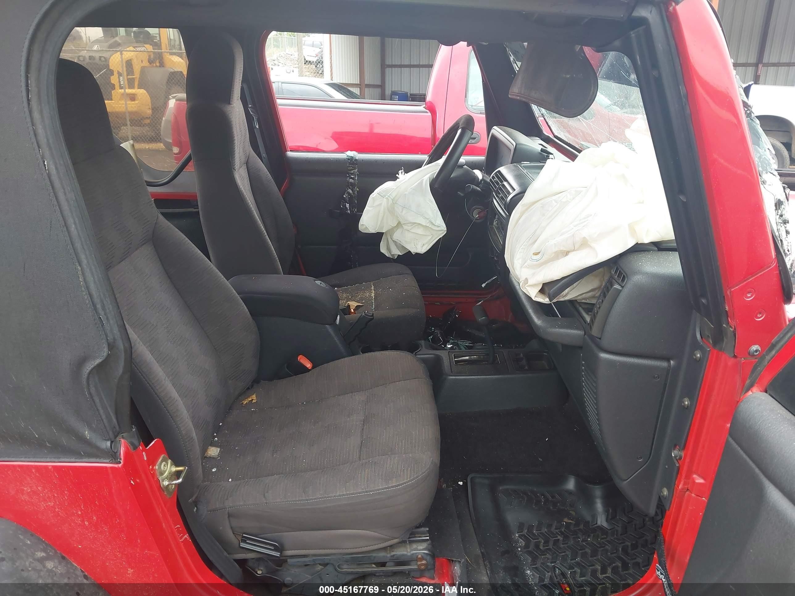 2004 Jeep Wrangler X Красный vin: 1J4FA39S94P716500