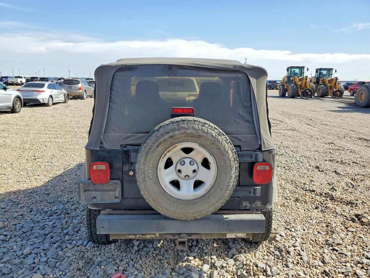 2005 Jeep Wrangler X Black vin: 1J4FA39S95P332802
