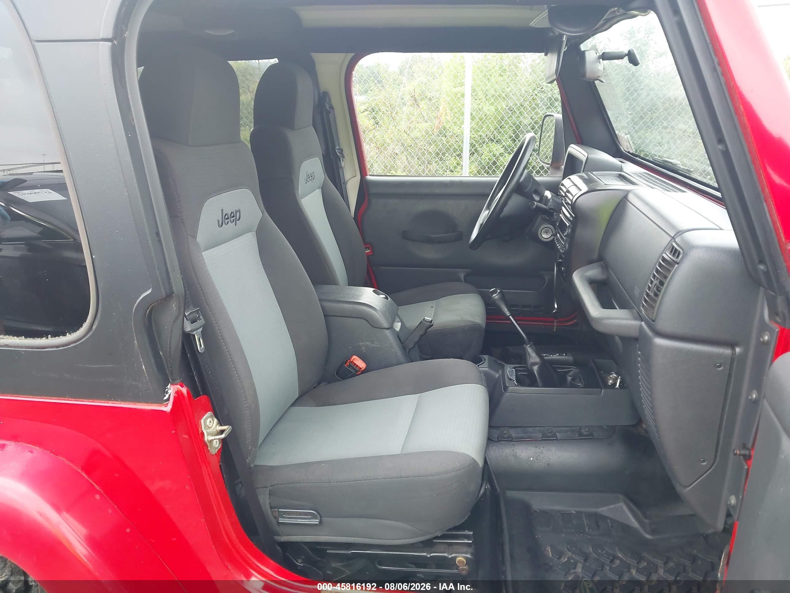 2005 Jeep Wrangler X Red vin: 1J4FA39S95P372619