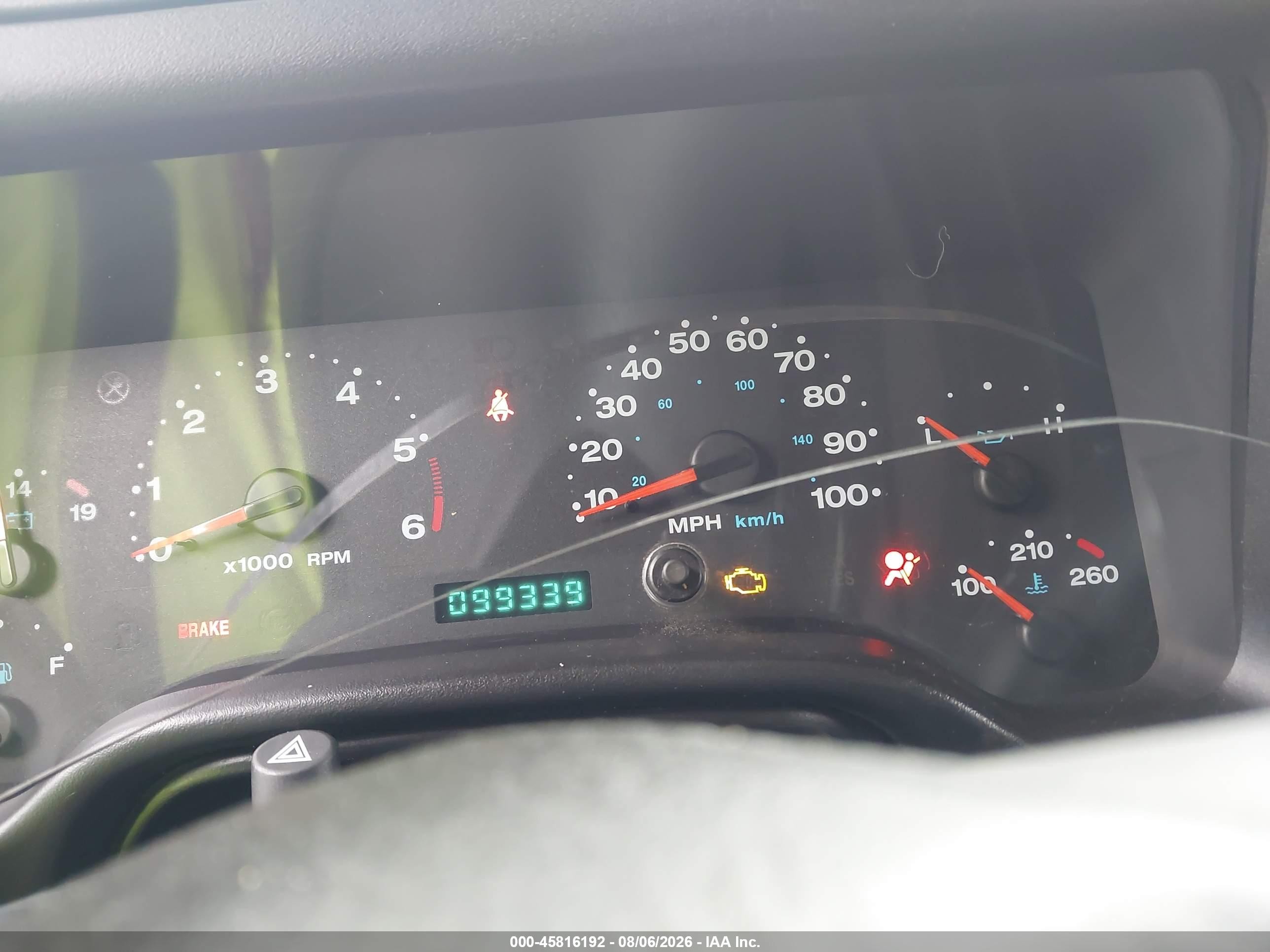 2005 Jeep Wrangler X Red vin: 1J4FA39S95P372619