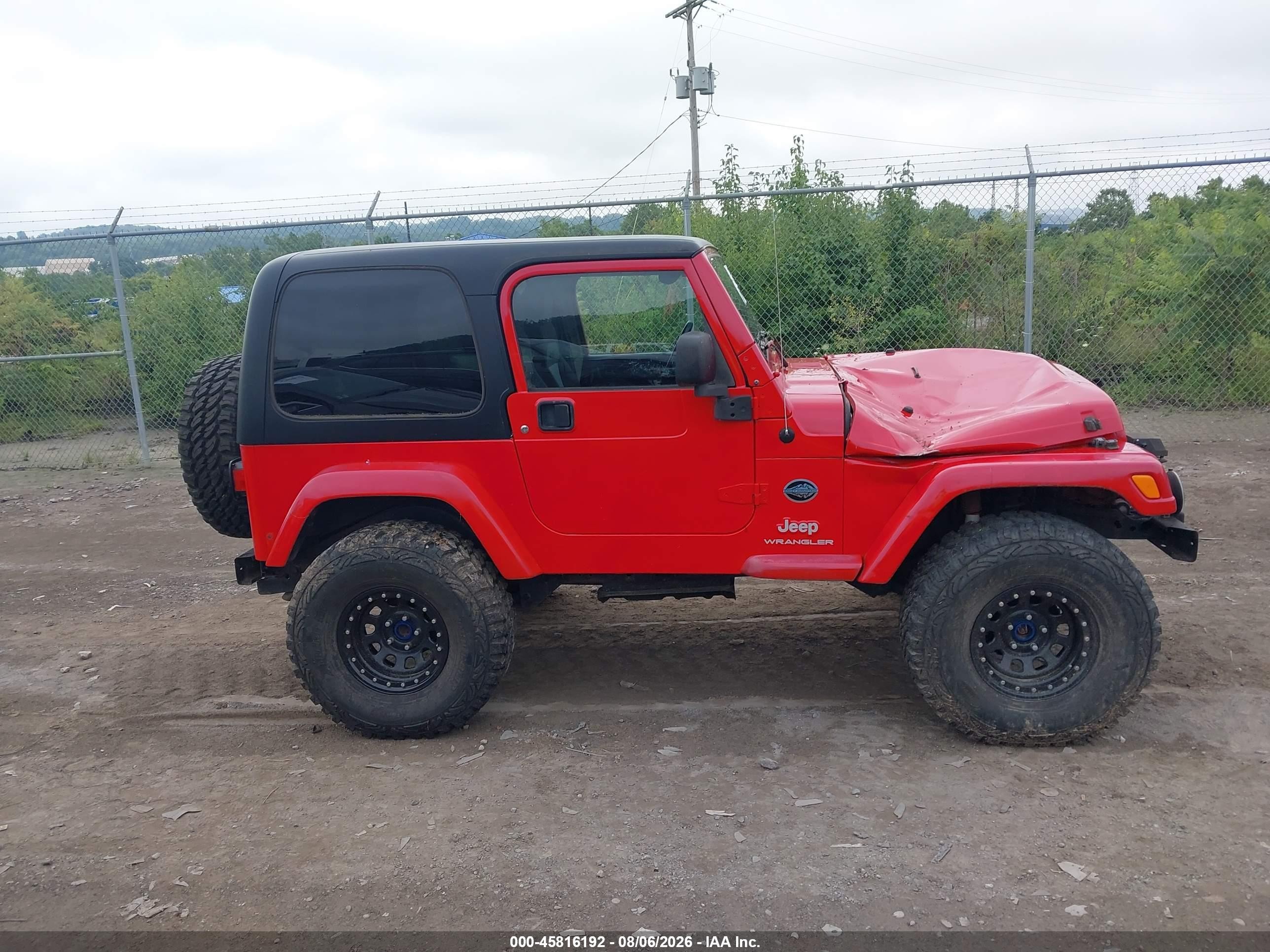2005 Jeep Wrangler X Red vin: 1J4FA39S95P372619