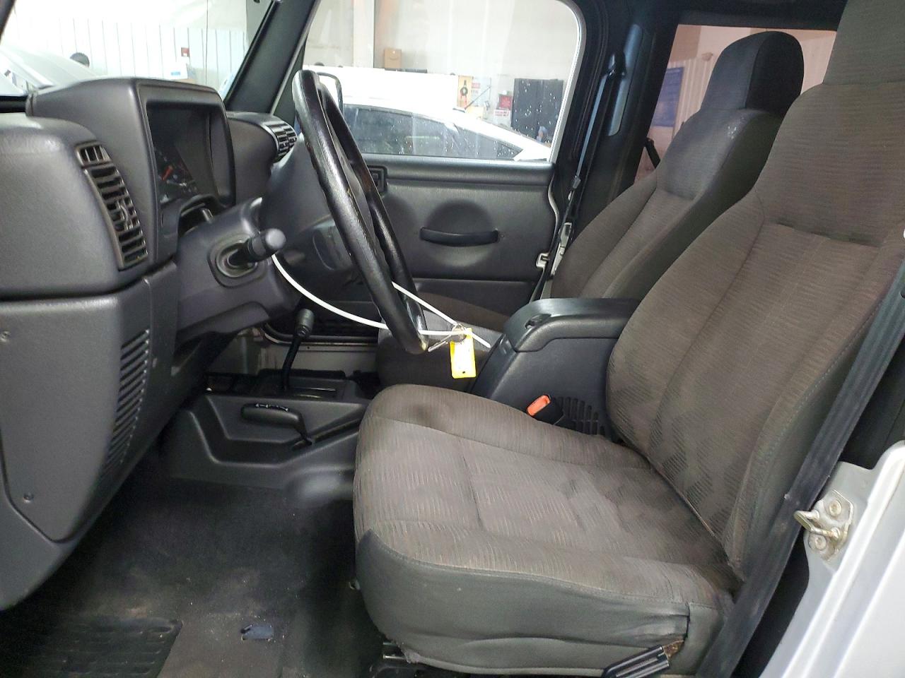 2003 Jeep Wrangler Commando Silver vin: 1J4FA39SX3P374456