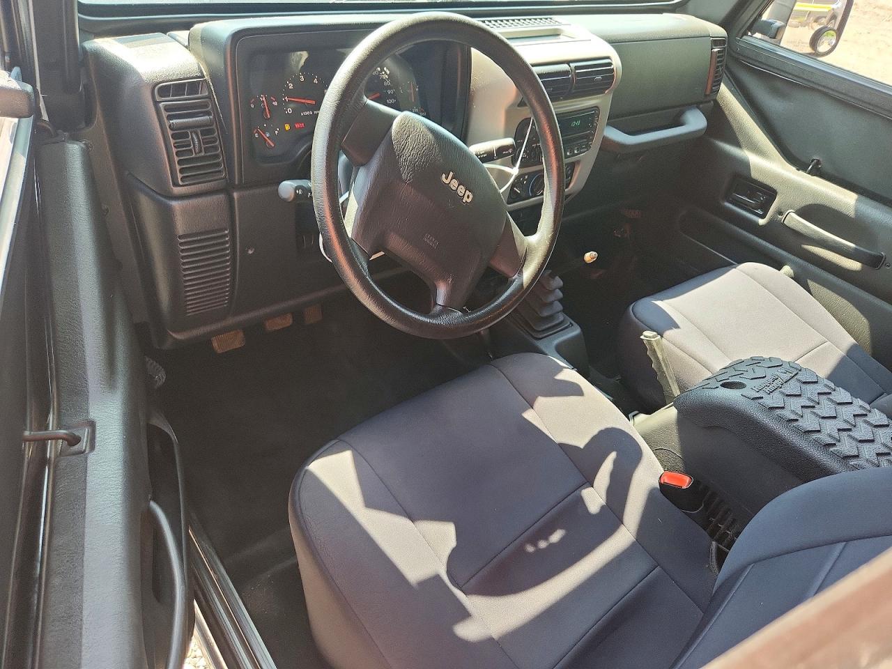 2004 Jeep Wrangler X Black vin: 1J4FA39SX4P801586