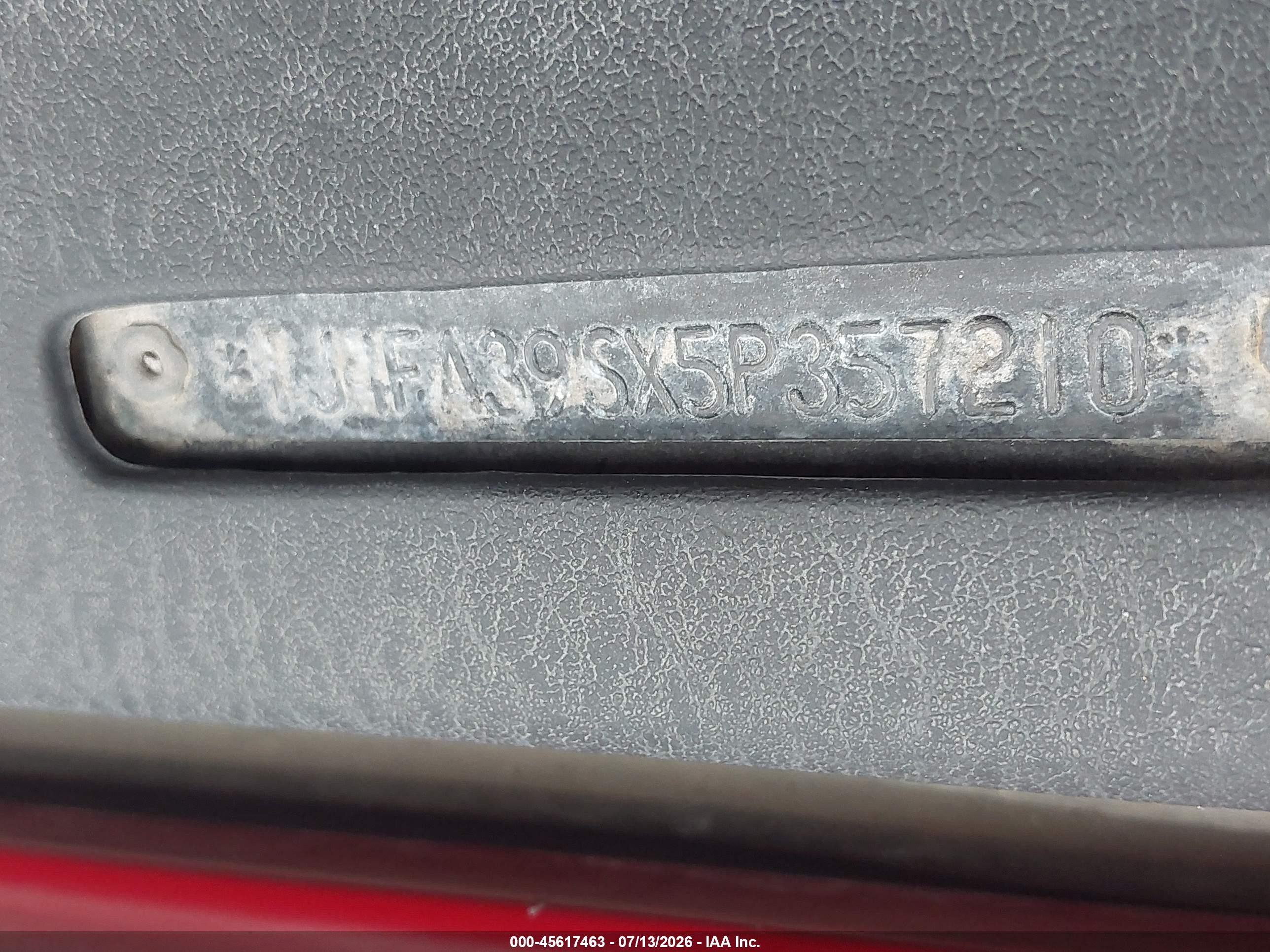2005 Jeep Wrangler X Красный vin: 1J4FA39SX5P357210