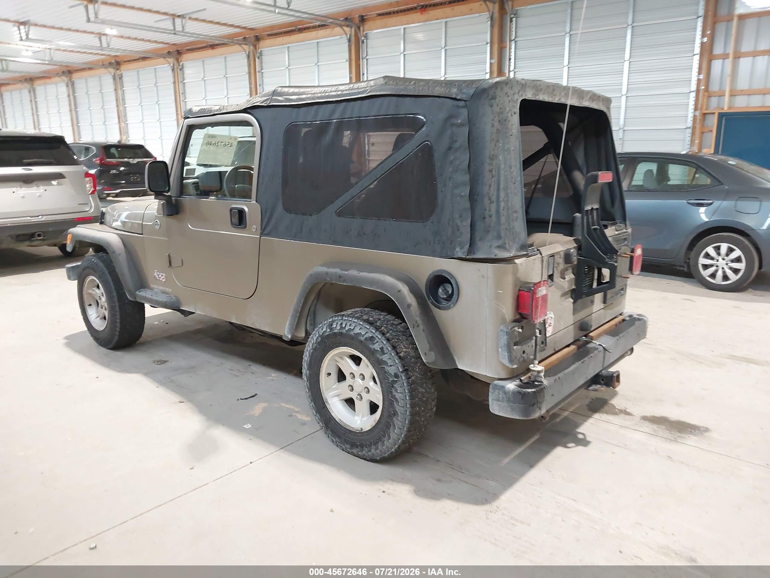 2005 Jeep Wrangler Unlimited Tan vin: 1J4FA44S05P320034