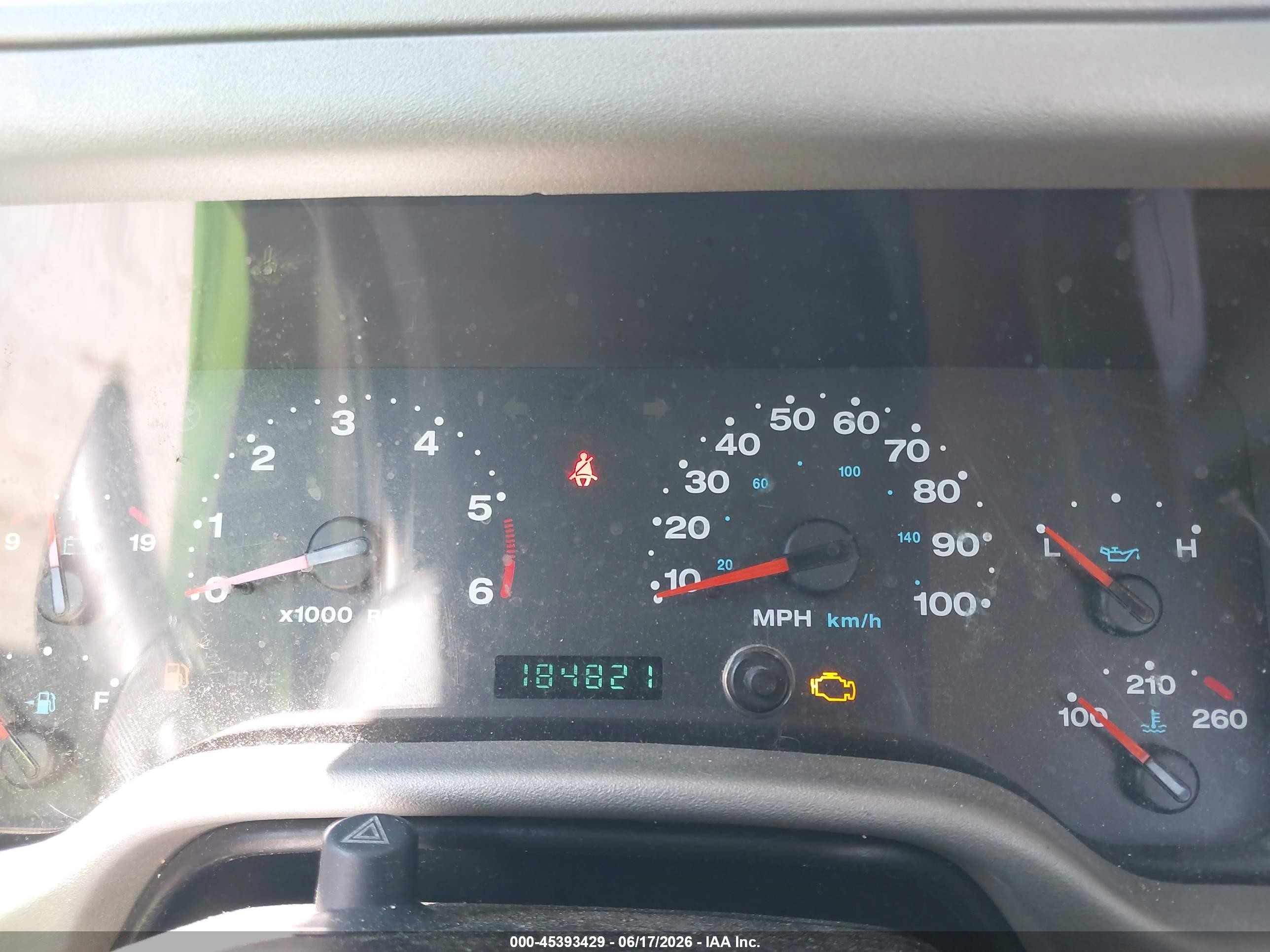 2005 Jeep Wrangler Серебряный vin: 1J4FA44S15P376239