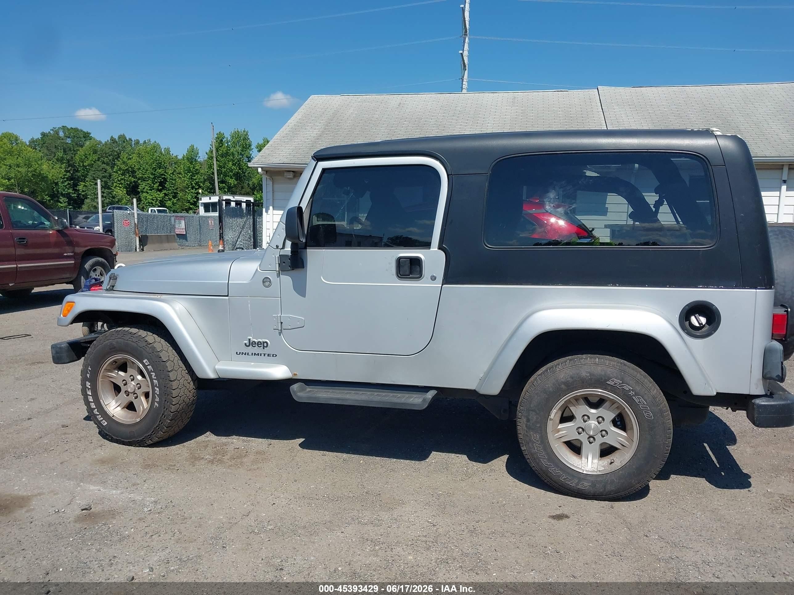 2005 Jeep Wrangler Серебряный vin: 1J4FA44S15P376239