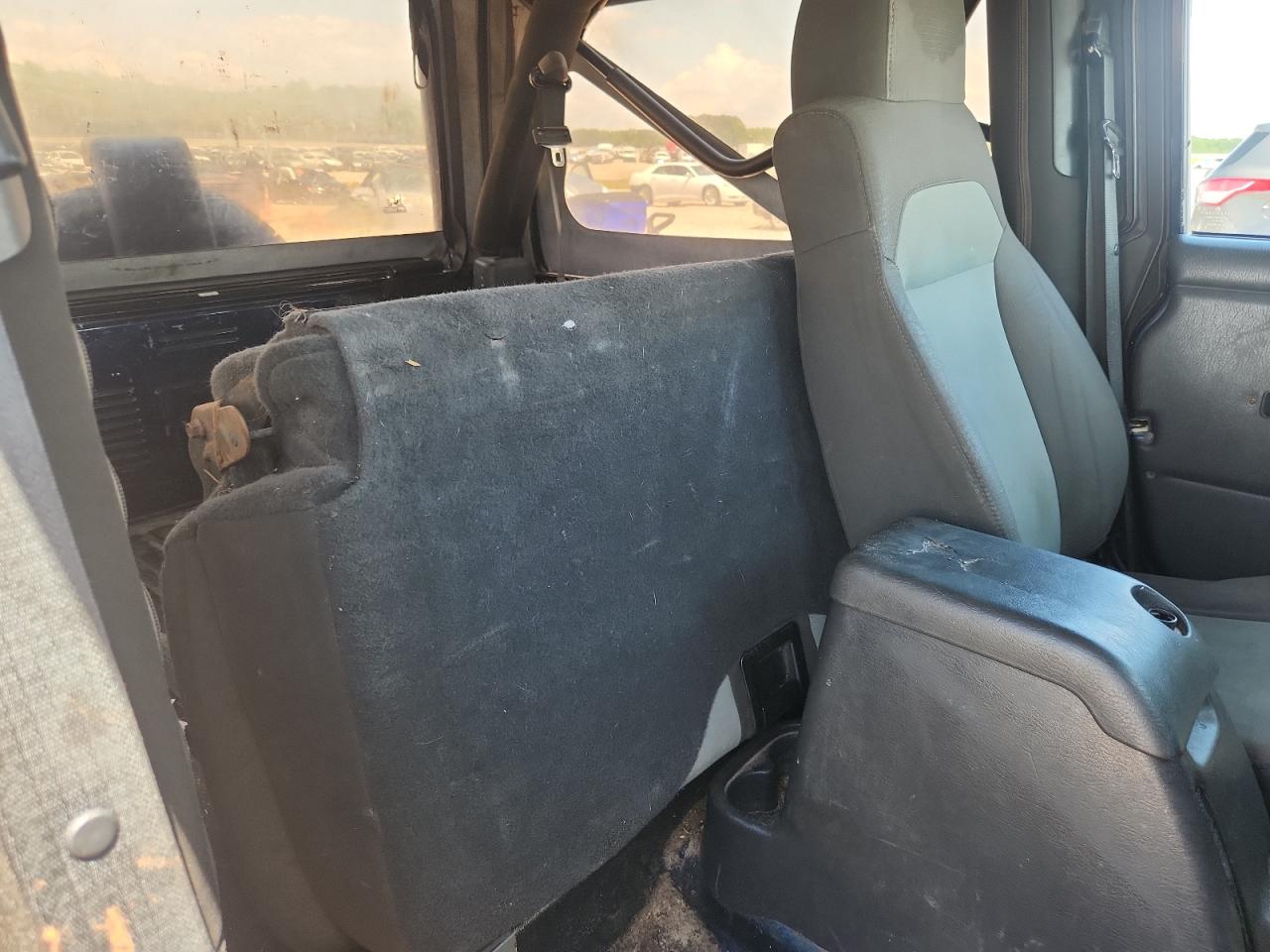 2005 Jeep Wrangler / Tj Unlimited Blue vin: 1J4FA44S35P324630