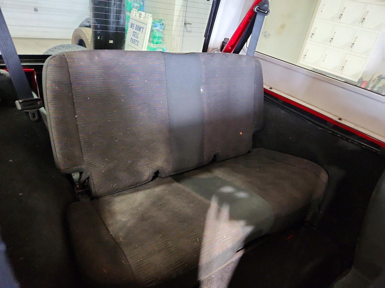 2005 Jeep Wrangler / Tj Unlimited Red vin: 1J4FA44S55P353529