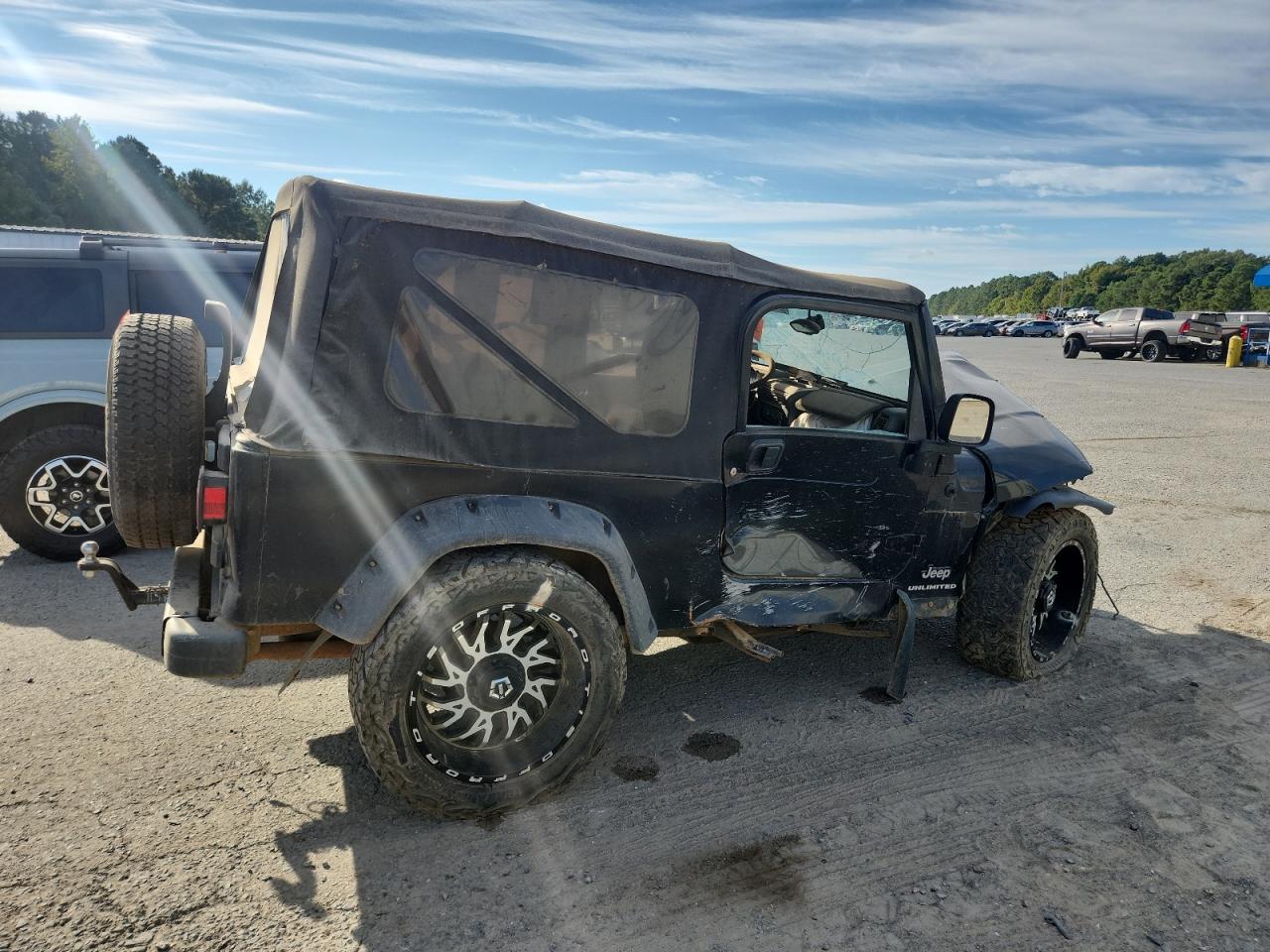 2005 Jeep Wrangler / Tj Unlimited Black vin: 1J4FA44S75P317650