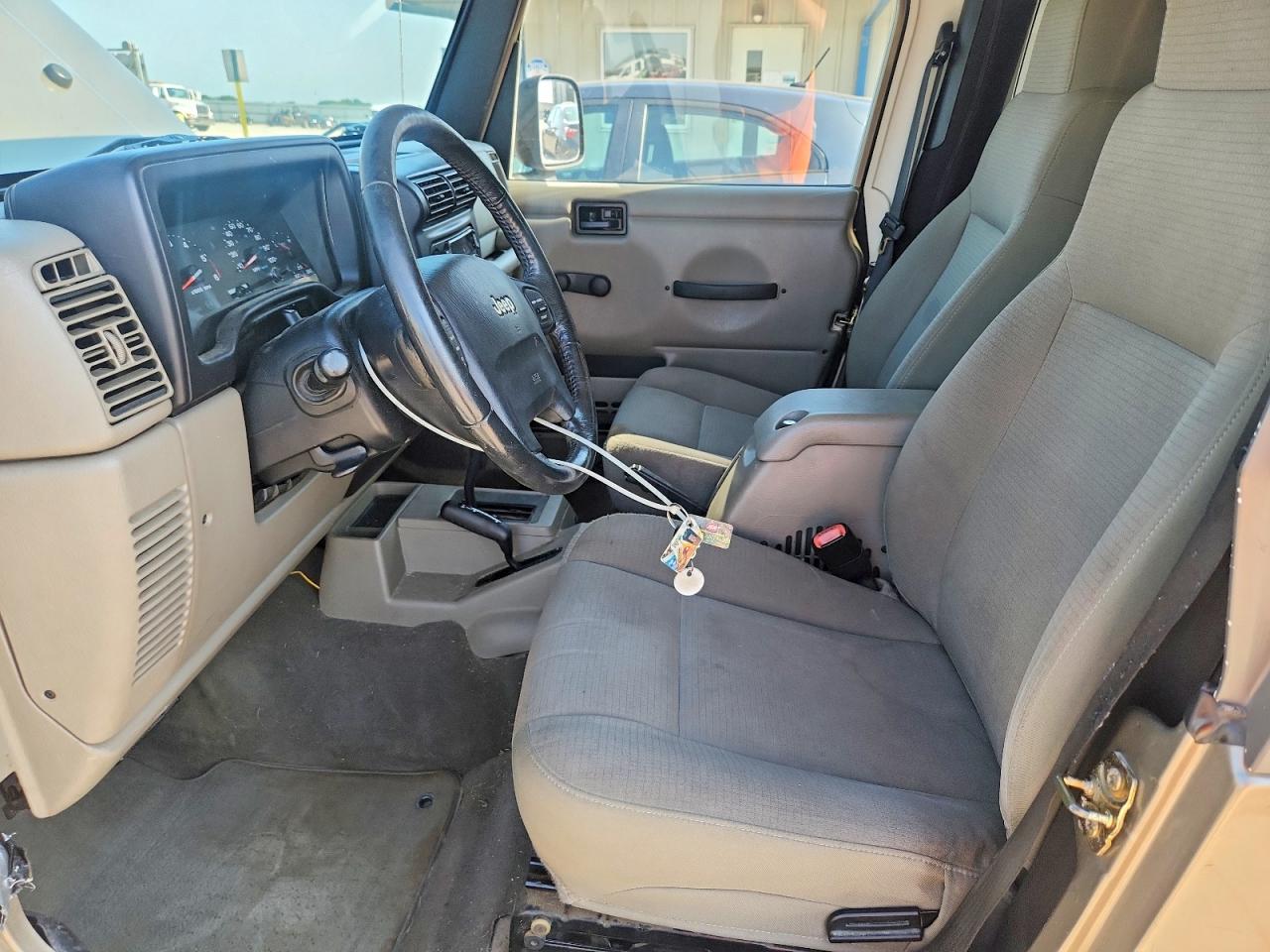 2006 Jeep Wrangler / Tj Unlimited Tan vin: 1J4FA44SX6P735699