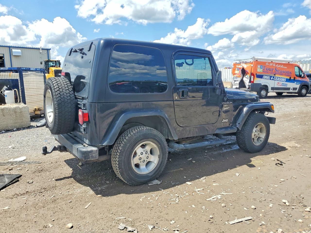 2002 Jeep Wrangler / Tj Sport Black vin: 1J4FA49S02P713276