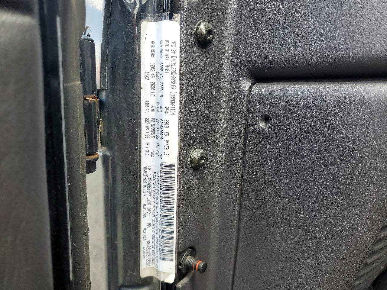 2002 Jeep Wrangler / Tj Sport Black vin: 1J4FA49S02P713276