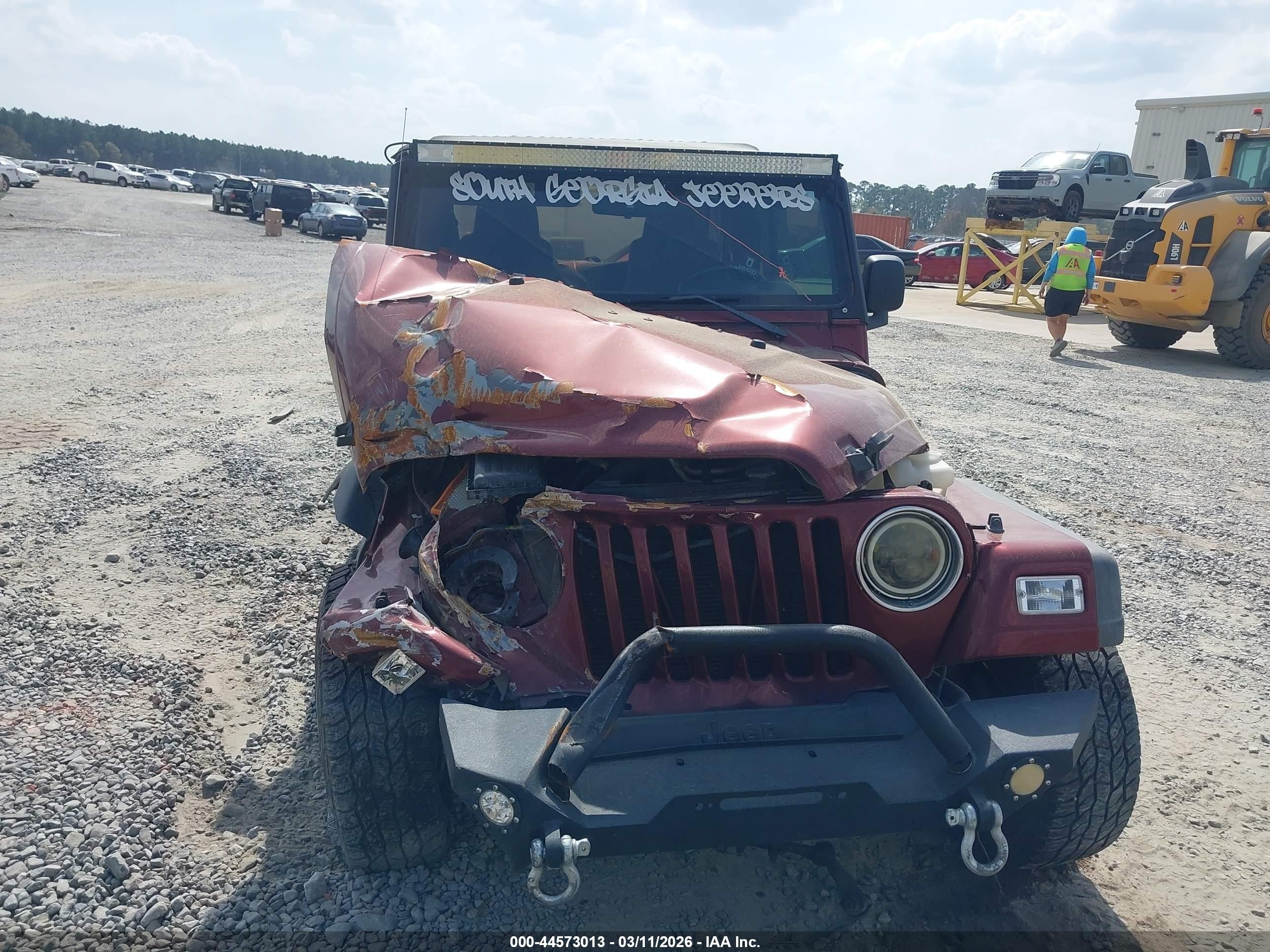2003 Jeep Wrangler Sport Burgundy vin: 1J4FA49S03P337275