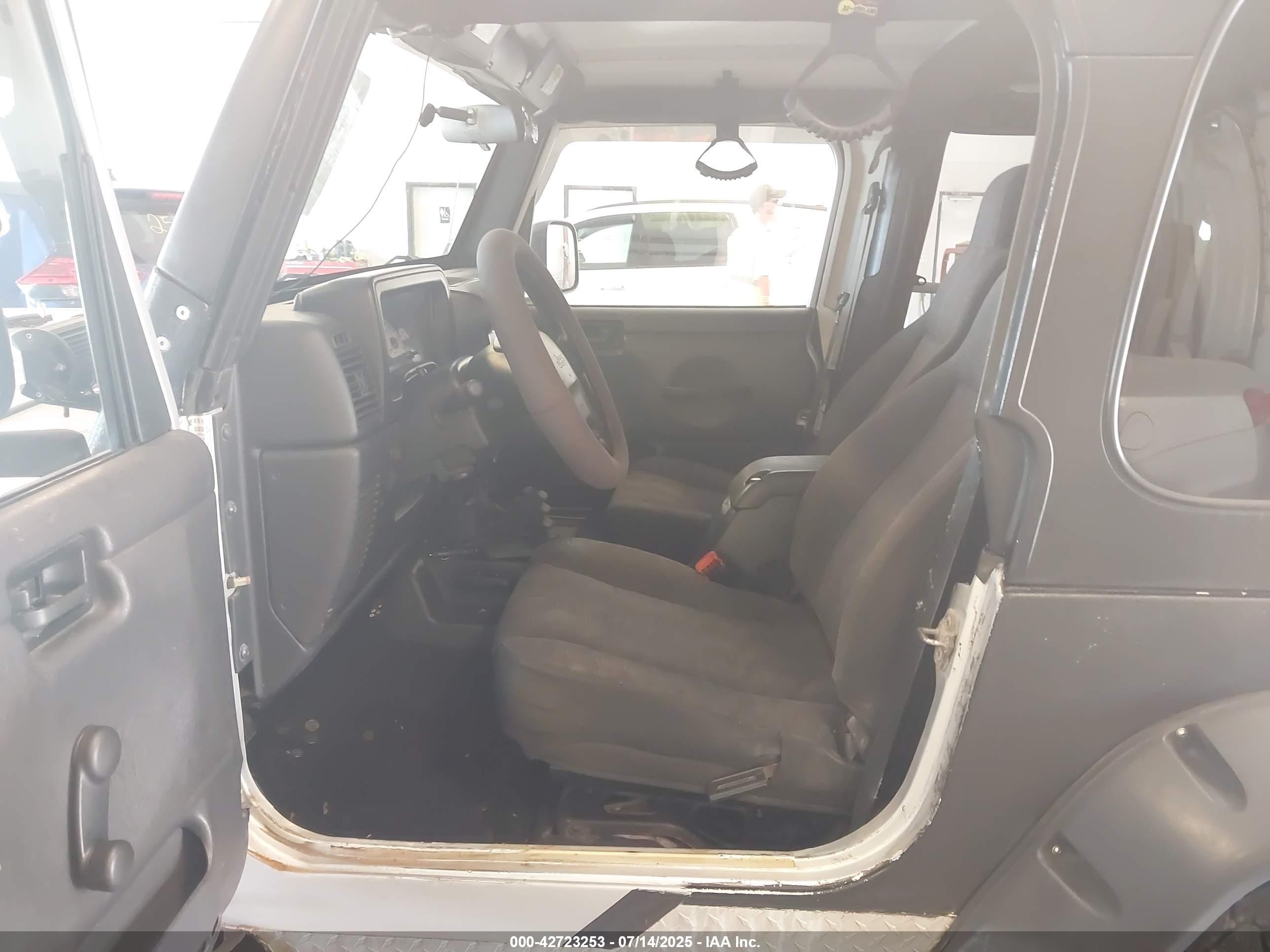 2004 Jeep Tj Sport Silver vin: 1J4FA49S04P754459