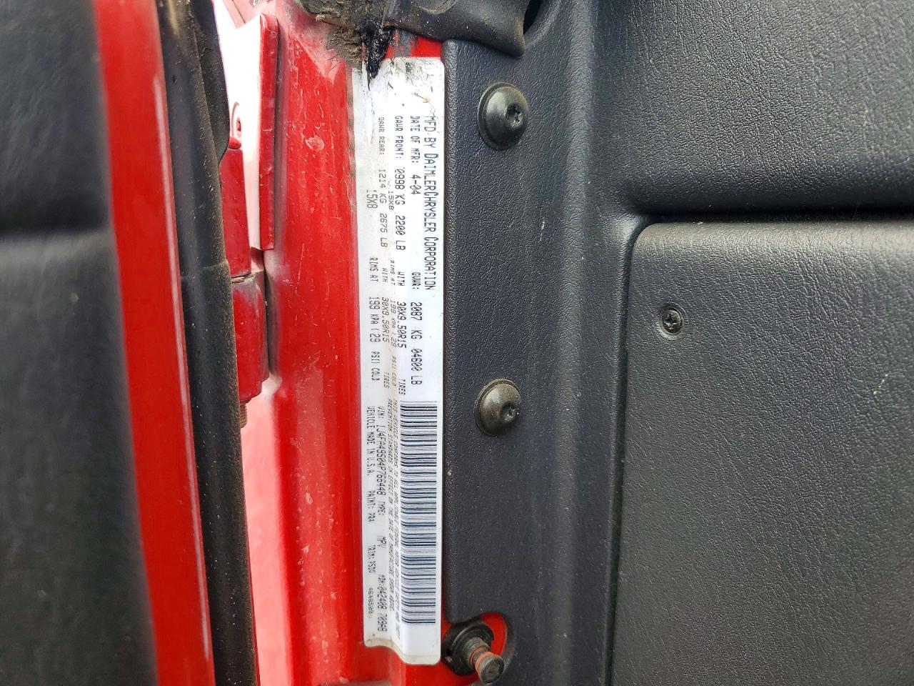 2004 Jeep Wrangler / Tj Sport Red vin: 1J4FA49S04P766448