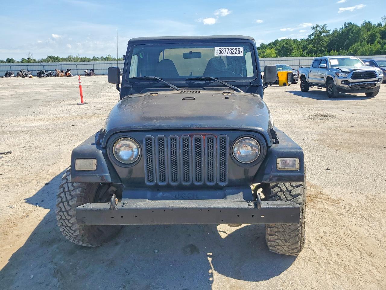 2000 Jeep Wrangler / Tj Sport Black vin: 1J4FA49S0YP707891