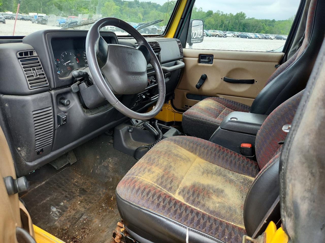 2000 Jeep Wrangler / Tj Sport Yellow vin: 1J4FA49S0YP716008