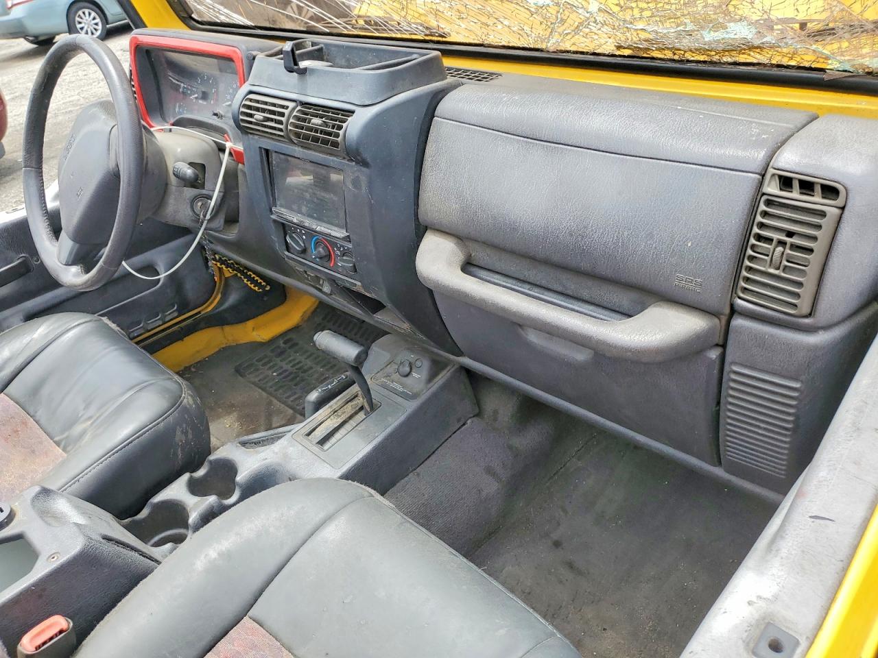 2000 Jeep Wrangler / Tj Sport Yellow vin: 1J4FA49S0YP738560