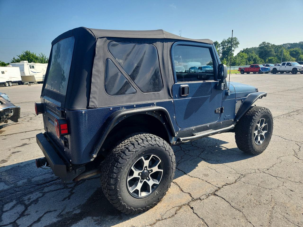 2000 Jeep Wrangler / Tj Sport Blue vin: 1J4FA49S0YP790495