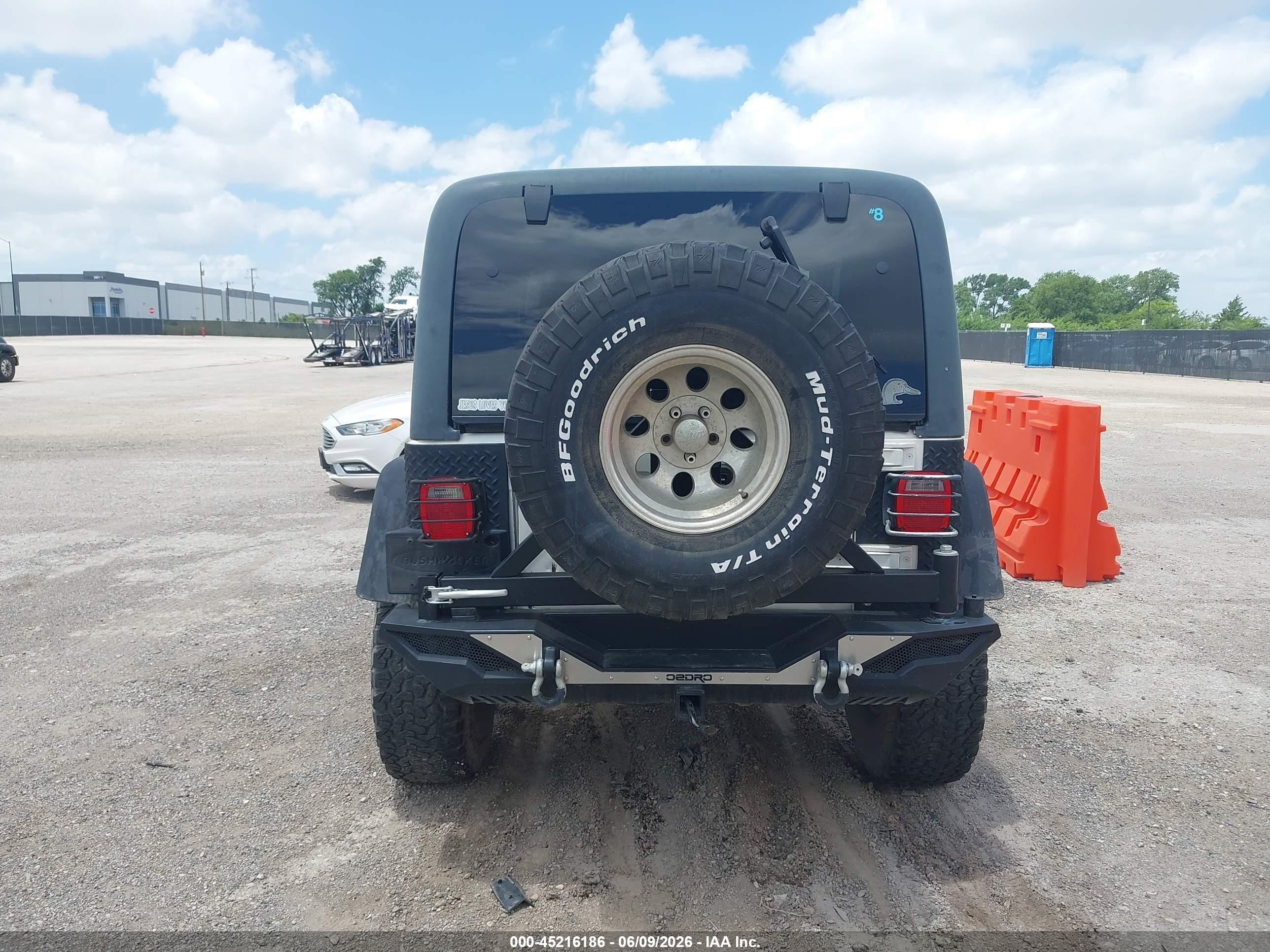 2003 Jeep Wrangler Sport White vin: 1J4FA49S13P365375