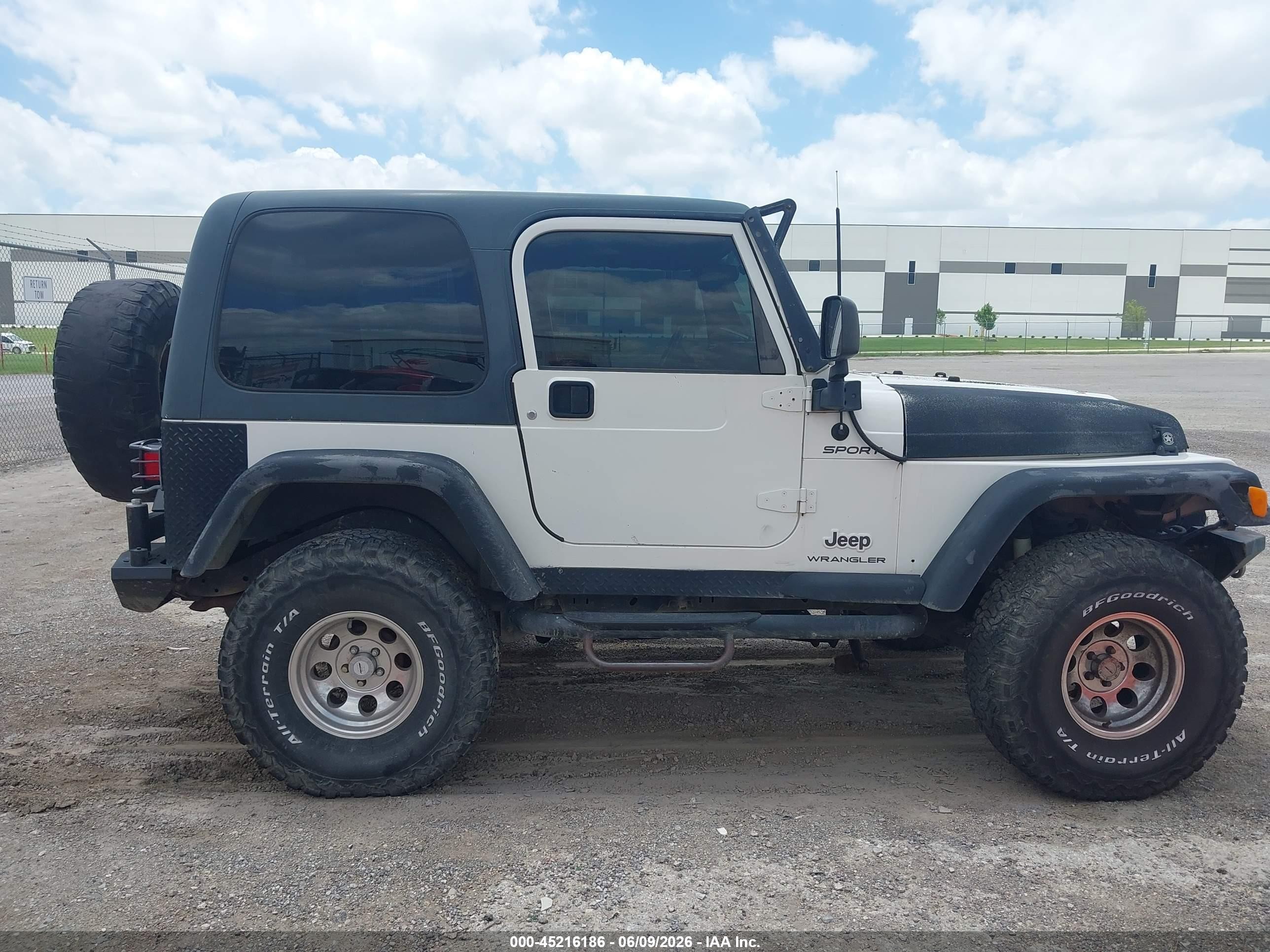 2003 Jeep Wrangler Sport White vin: 1J4FA49S13P365375