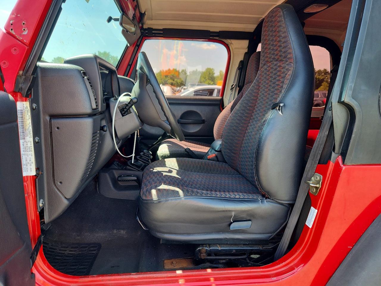 2000 Jeep Wrangler / Tj Sport Red vin: 1J4FA49S1YP779411