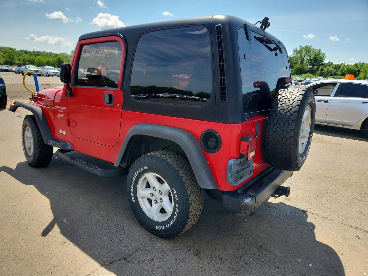 2000 Jeep Wrangler / Tj Sport Red vin: 1J4FA49S1YP779411