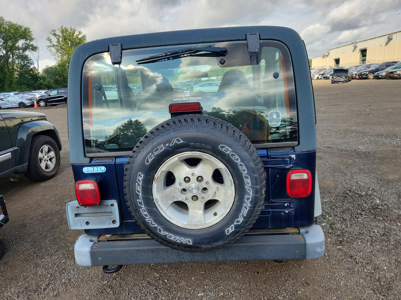 2002 Jeep Wrangler / Tj Sport Blue vin: 1J4FA49S22P761443