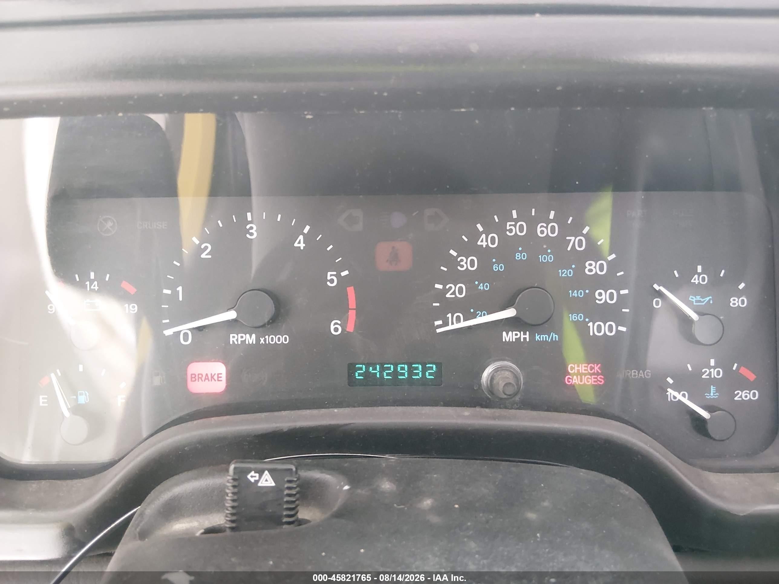 2000 Jeep Wrangler Sport Yellow vin: 1J4FA49S2YP731299