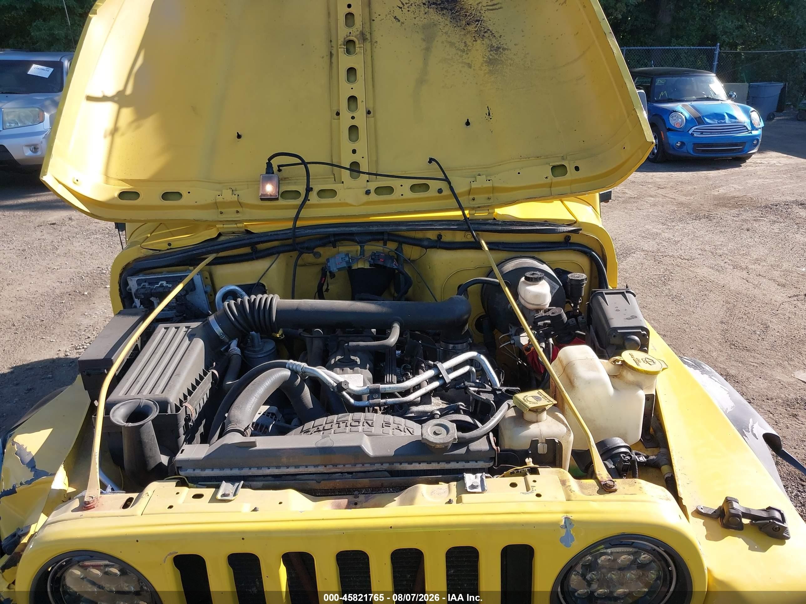 2000 Jeep Wrangler Sport Yellow vin: 1J4FA49S2YP731299