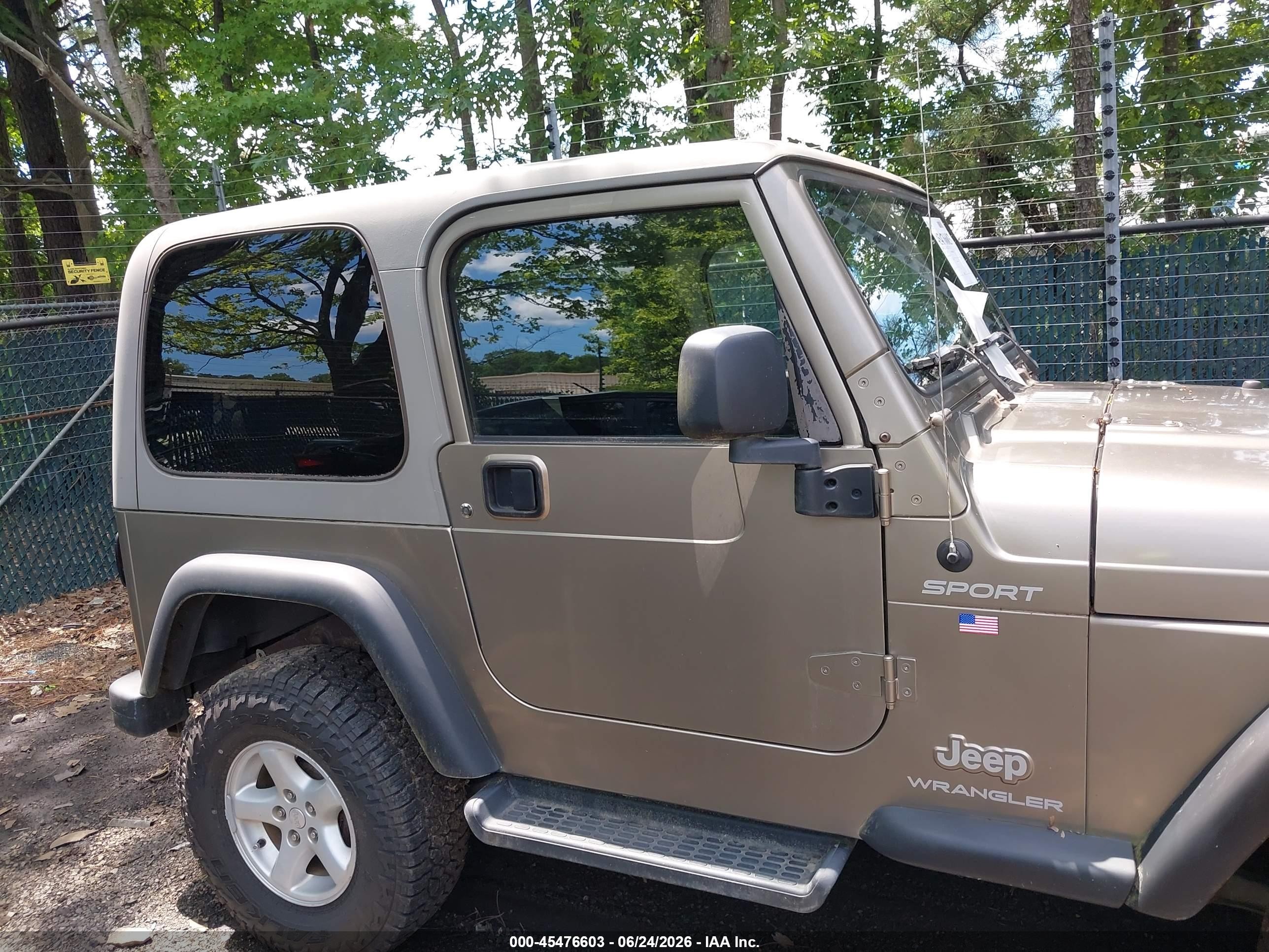2003 Jeep Wrangler Sport Золотой vin: 1J4FA49S33P332653